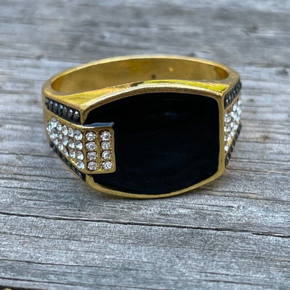 Men Ring Fashion Gold Tone Black Faux Stone Crystal Accent Men Jewelry Size 13 - Picture 2 of 11